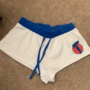 Looney tunes shorts